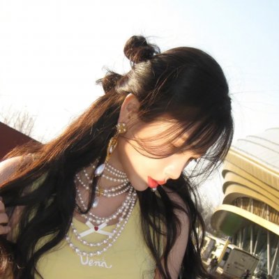 一个女王的少女时代